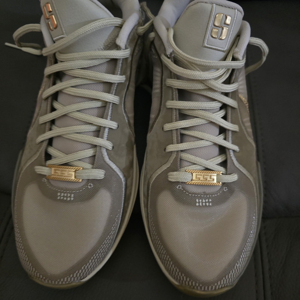 New Nike Sabrina Khaki/gold Sneakers